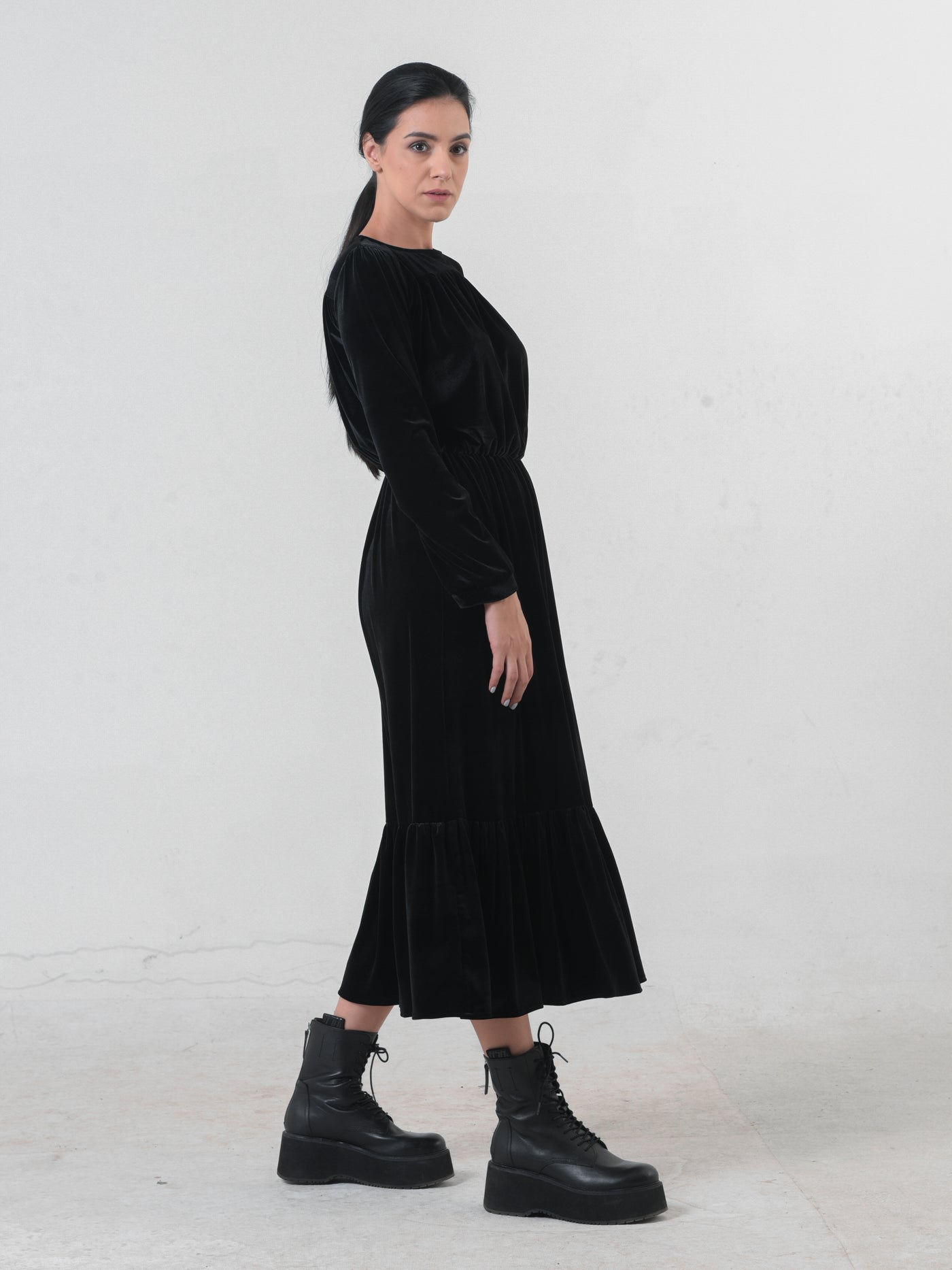 Long Velvet Dress In Black
