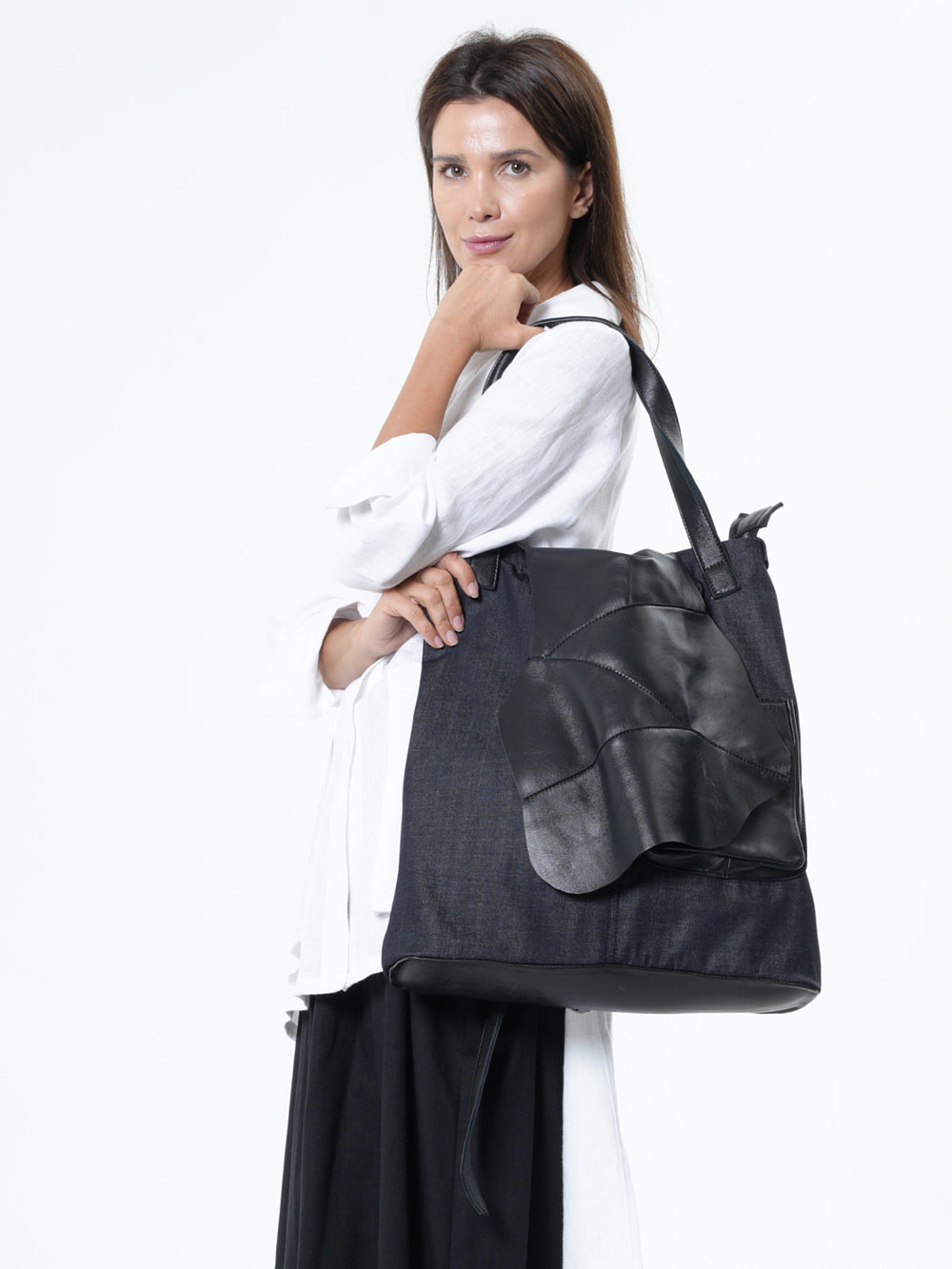 Crossbody-Tasche aus Denim und Leder