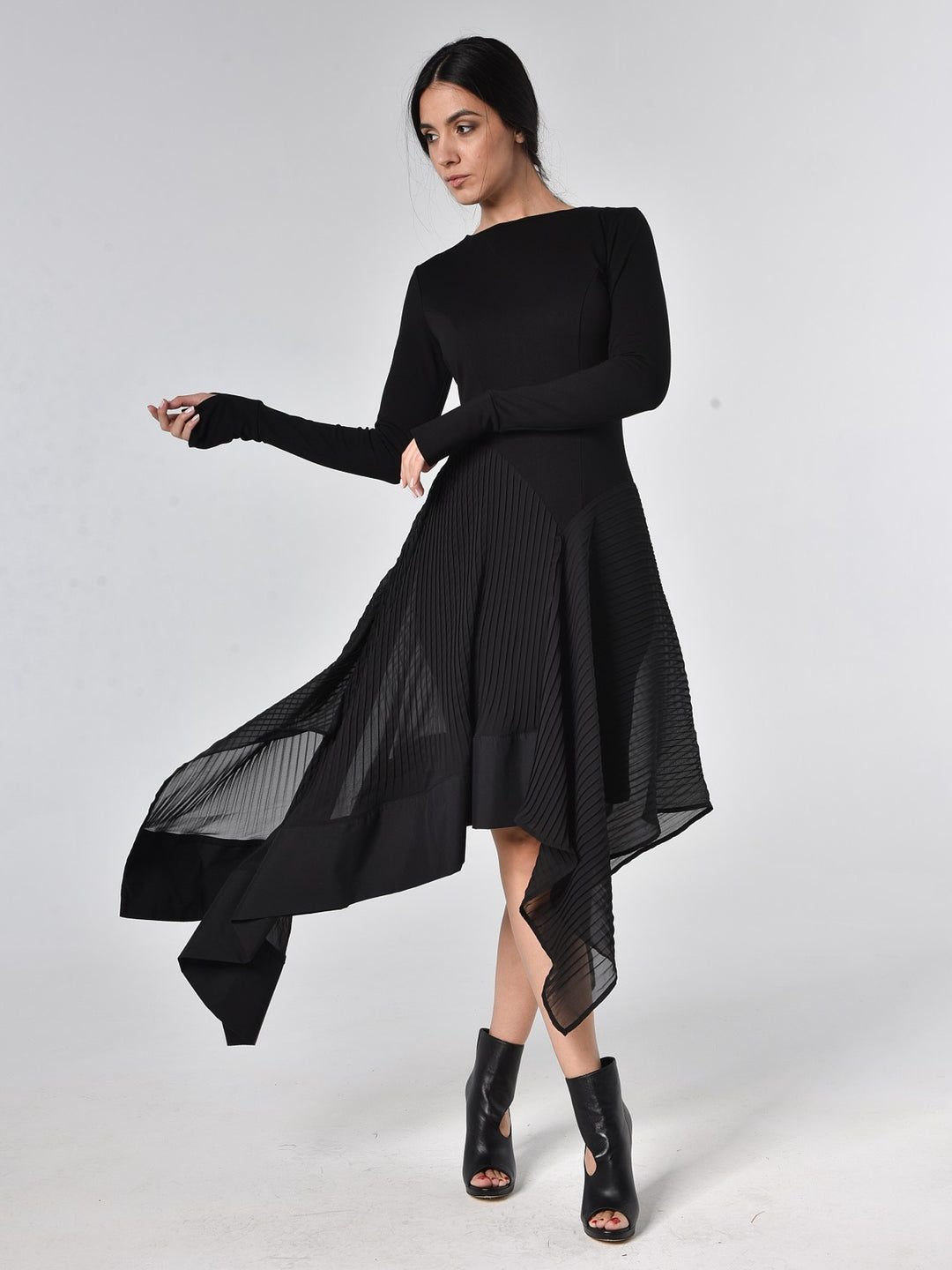 Black Pleated Chiffon Dress – Metamorphoza