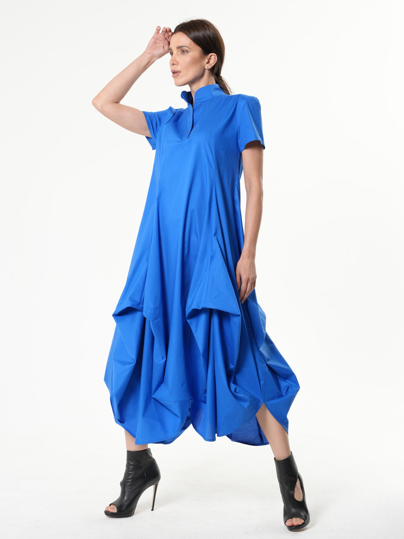 Asymmetric Collared Dress With Short Sleeves