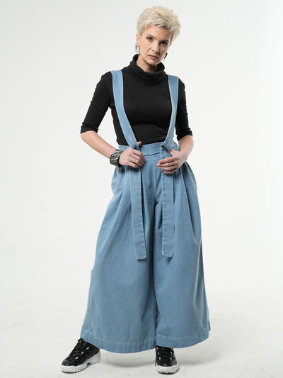 Leichte Denim-Hose mit weitem Bein