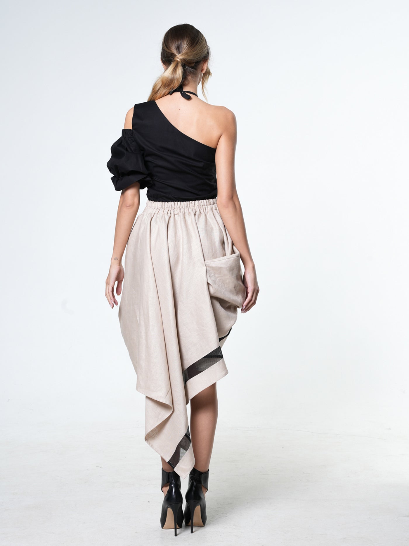 Avant Garde Linen Skirt With Ties In Beige