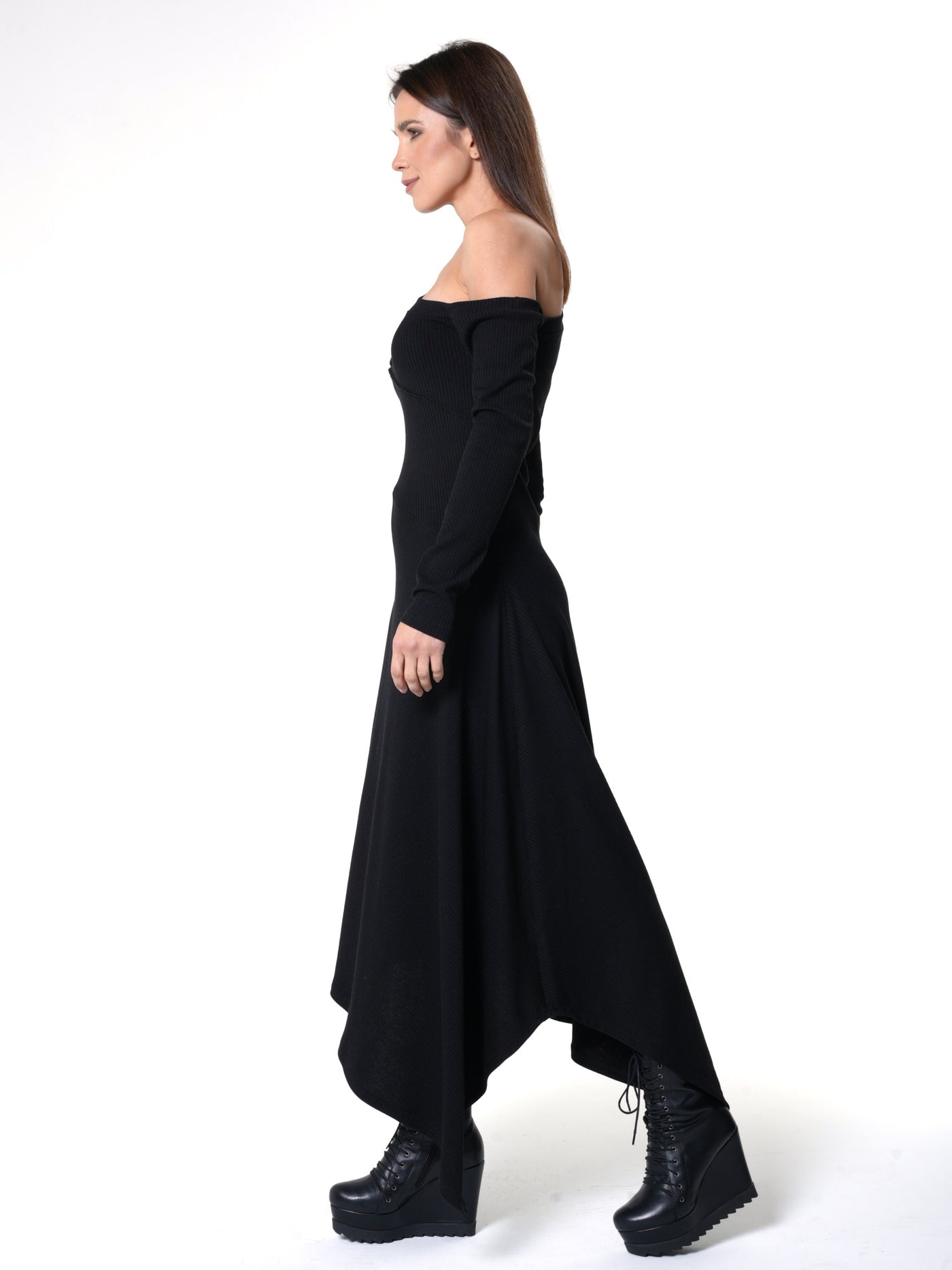 Cold Shoulder Asymmetric Dress In Black