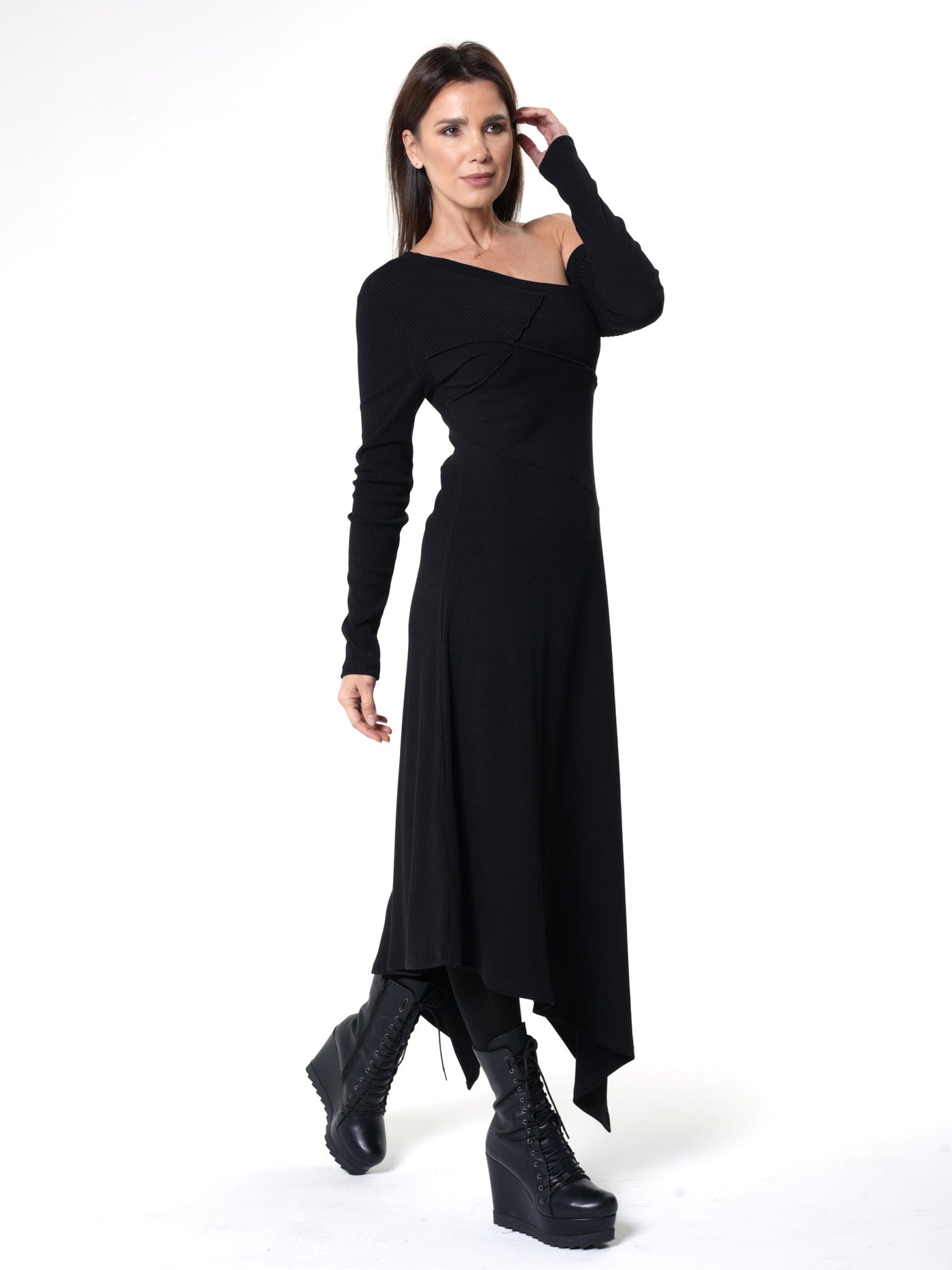 Cold Shoulder Asymmetric Dress In Black