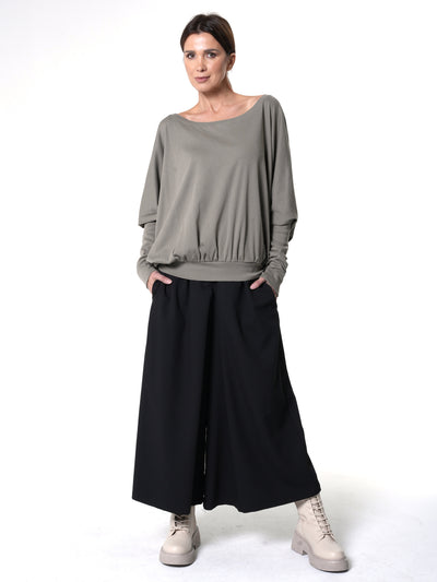 Oversize Top With Fitted Sleeves