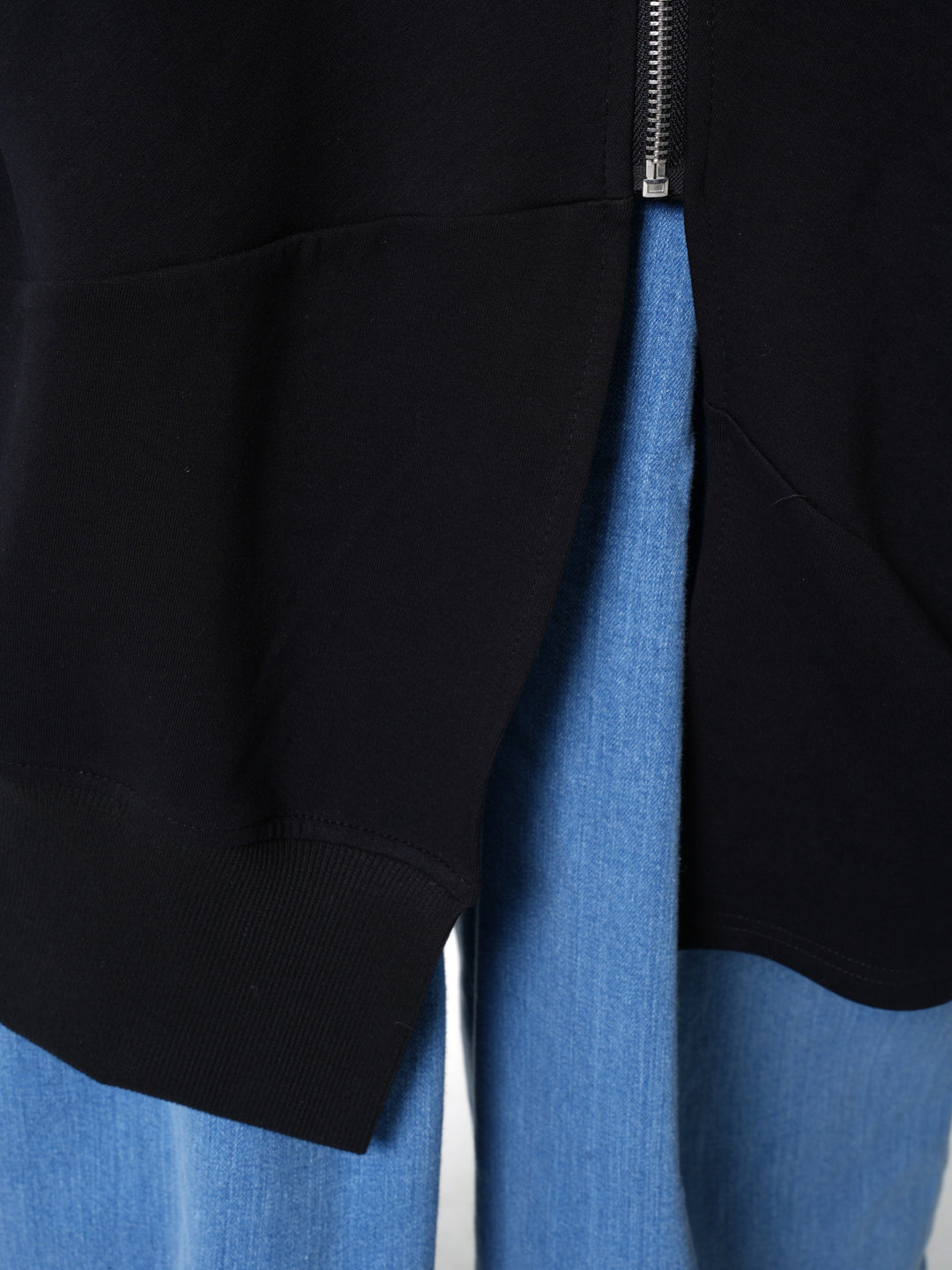 ASYMMETRY-SLEEVE PULLOVER アシンメトリースリーブ黒38 ♤♥ASYMMETRY PANELLED PULLOVER KNIT – Black Gravity