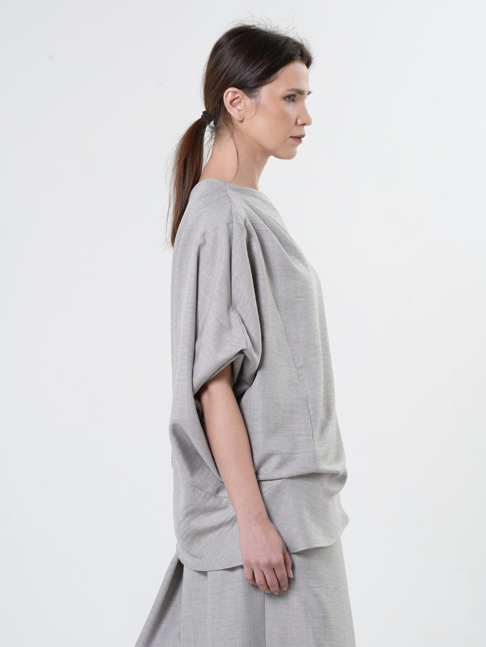 Asymmetric Open Shoulder Top In Gray