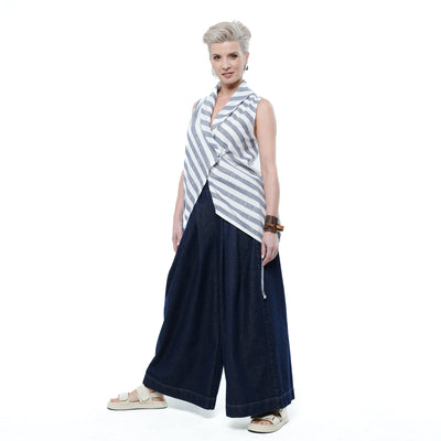 Sleeveless Top In White And Blue Stripes