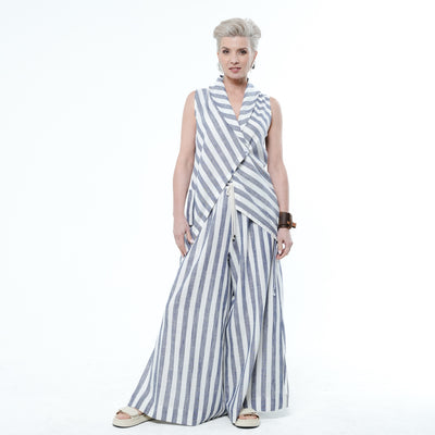 Sleeveless Top In White And Blue Stripes