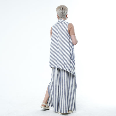 Sleeveless Top In White And Blue Stripes