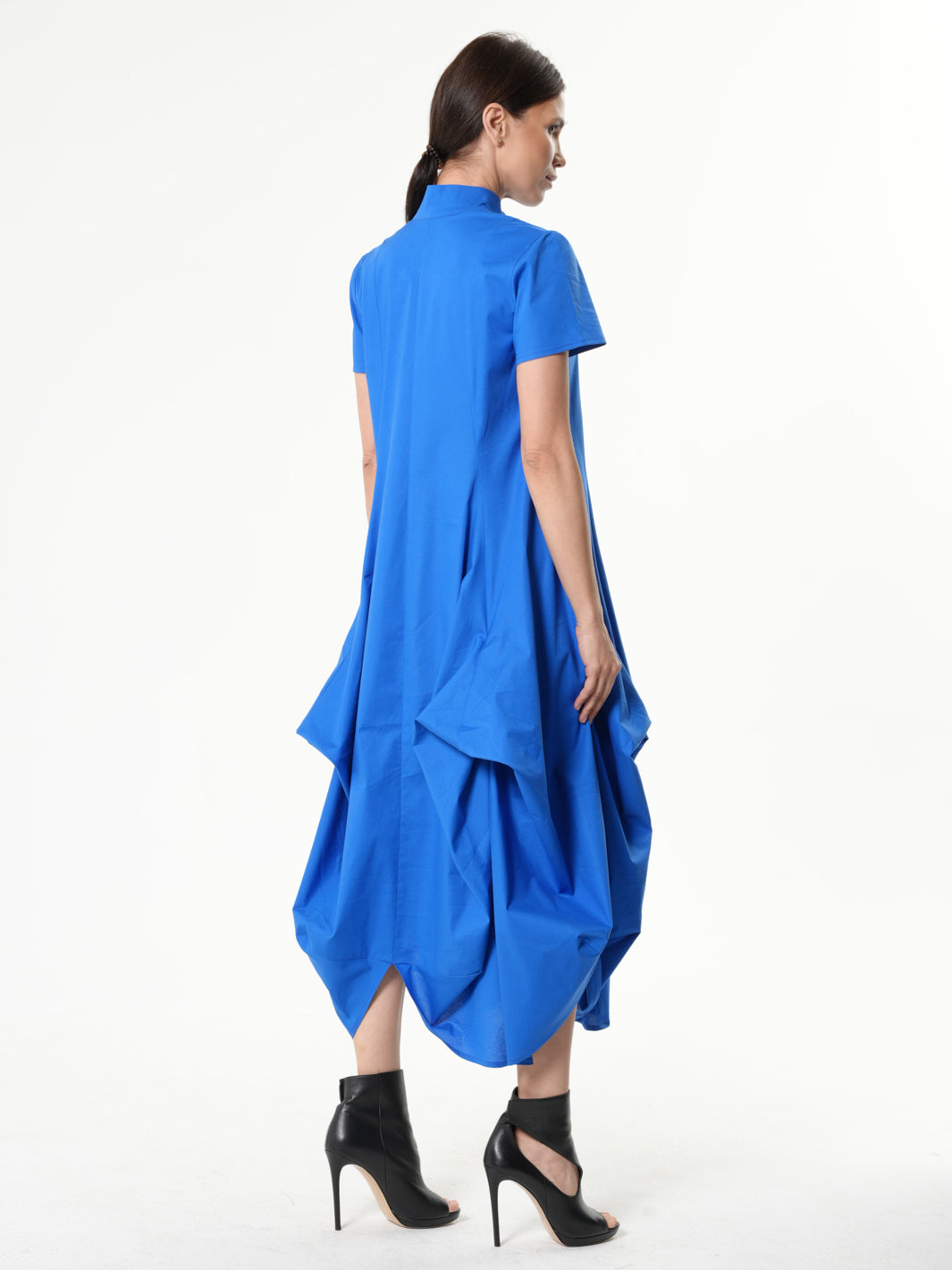 Asymmetric Collared Dress With Short Sleeves