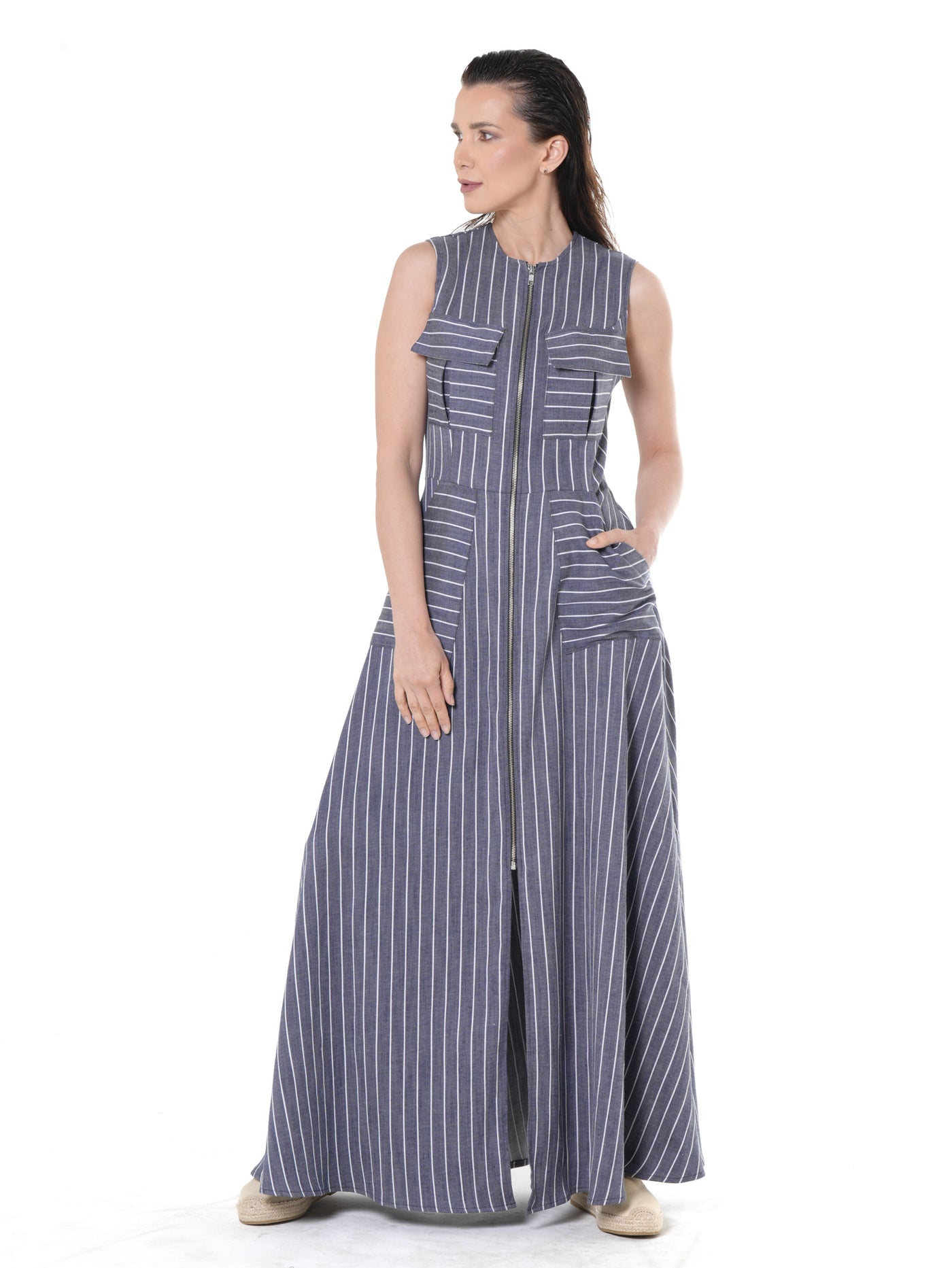 Langes Denim gestreiftes Kleid in dunkelblau