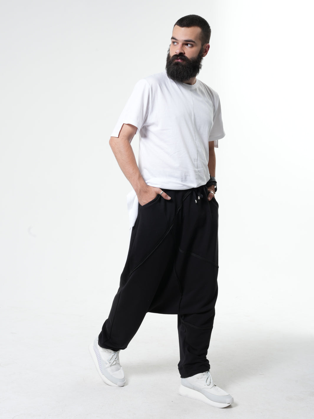 パンツ JULIUS Shirring Crotch Cropped Pants パンツ JULIUS Shirring Crotch Cropped Pants パンツ JULIUS Shirring