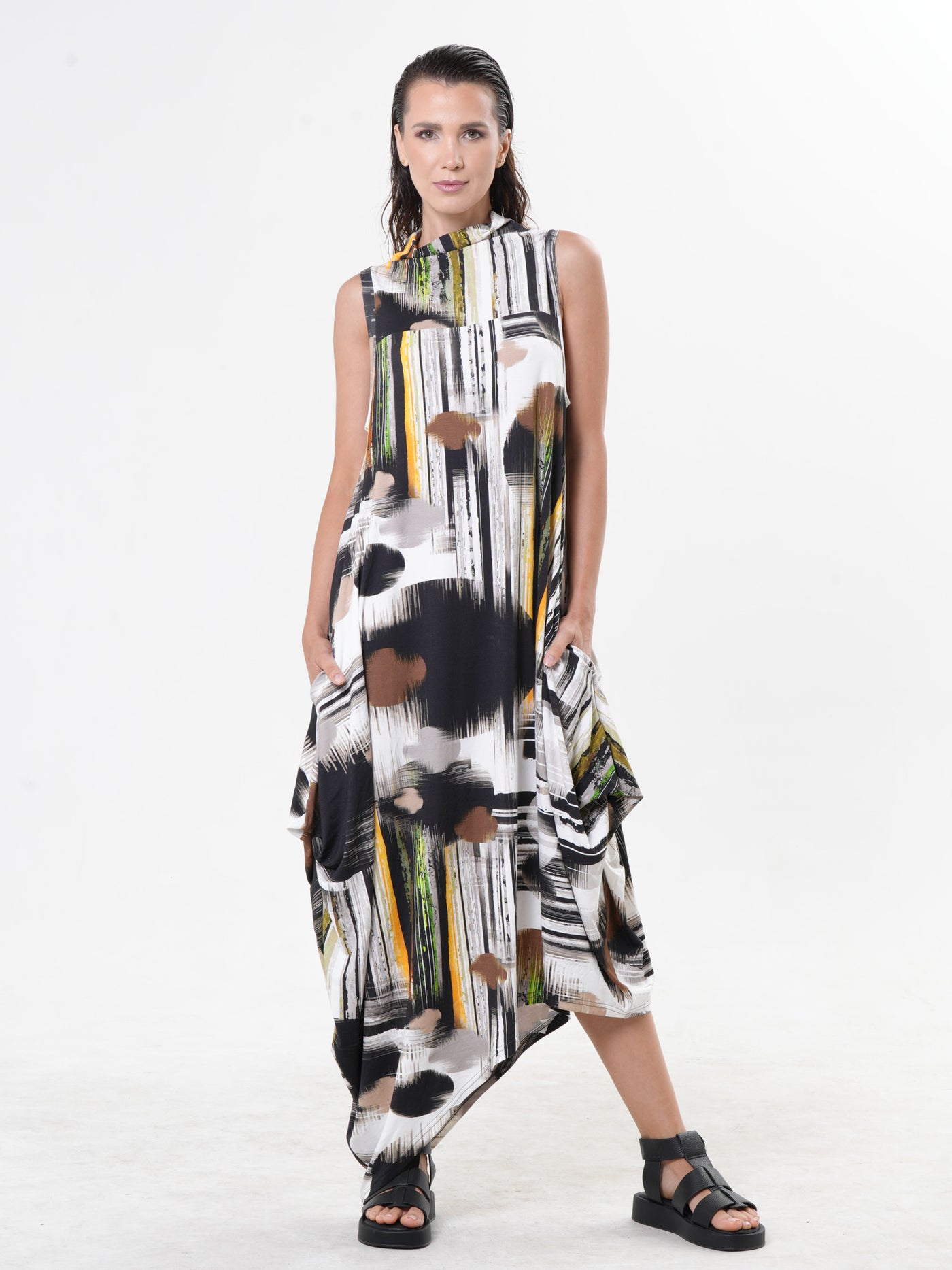 Sleeveless Cotton Dress With Abstract Print