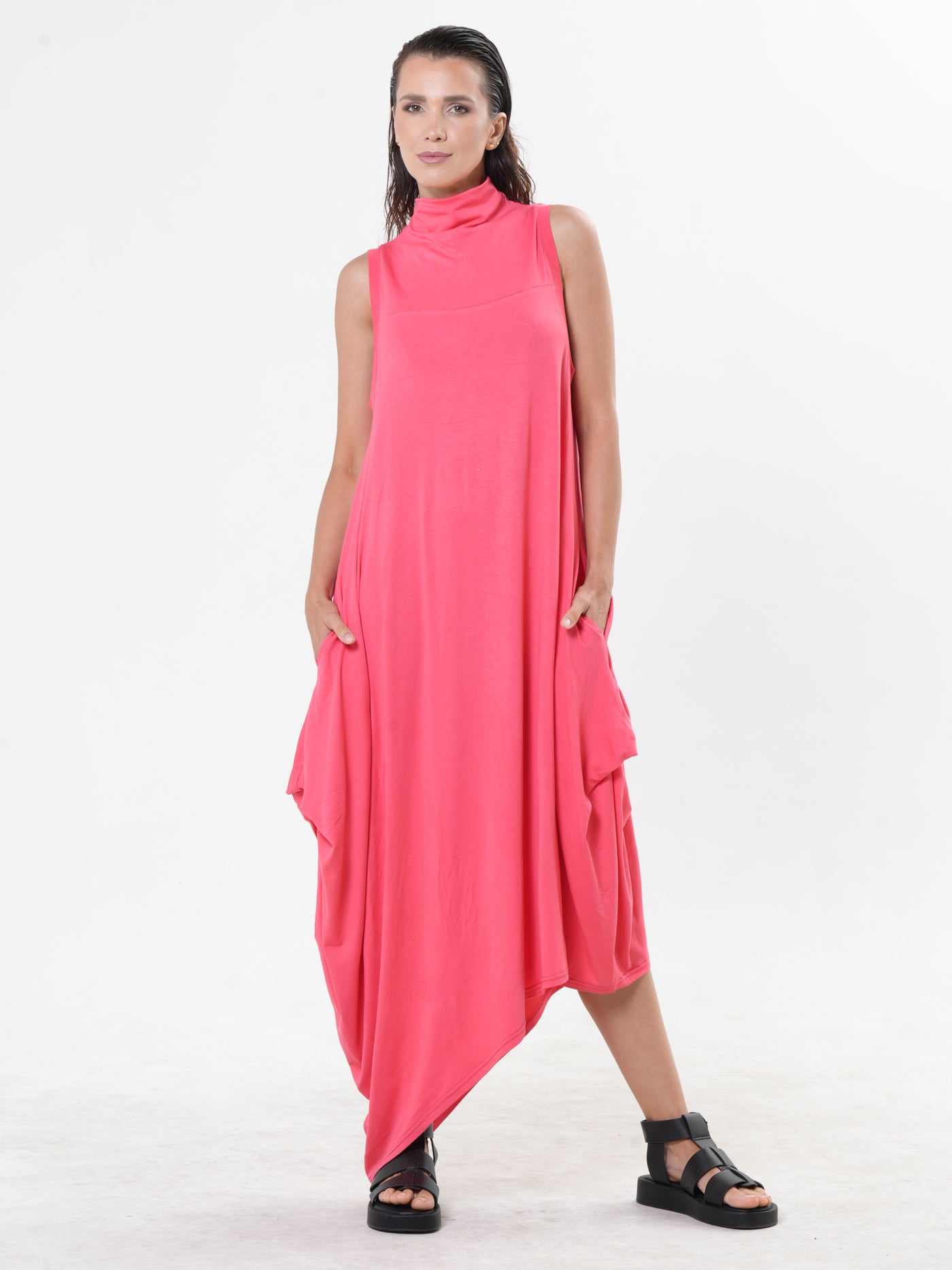 Sleeveless Cotton Dress With Abstract Print