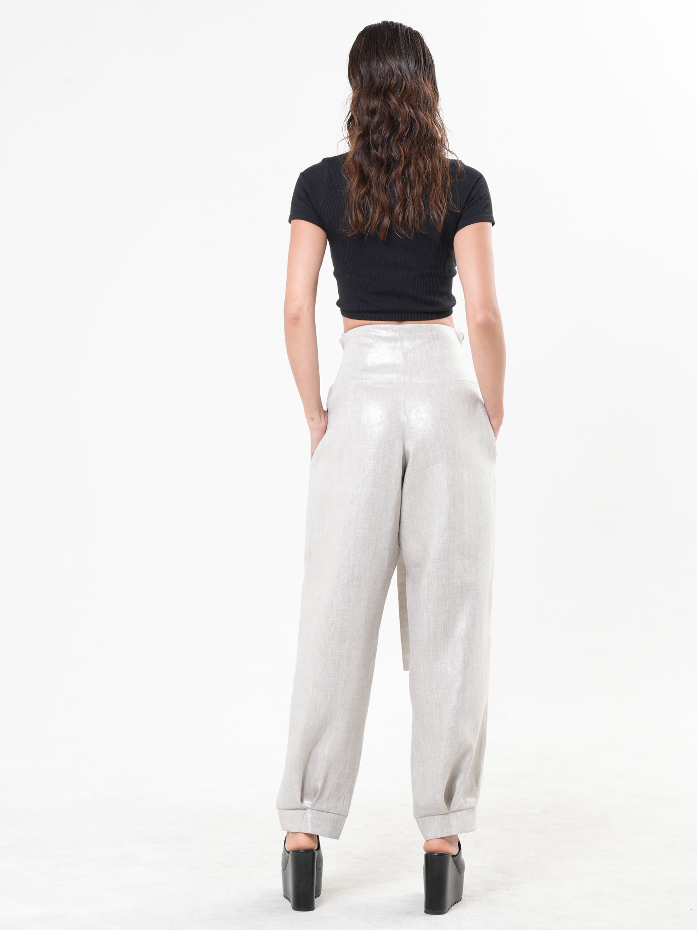 Shimmering High-Waisted Linen Pants