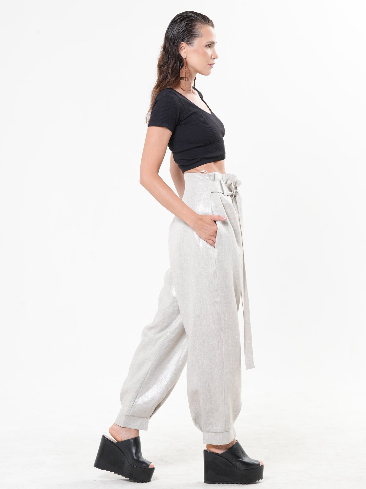 Shimmering High-Waisted Linen Pants