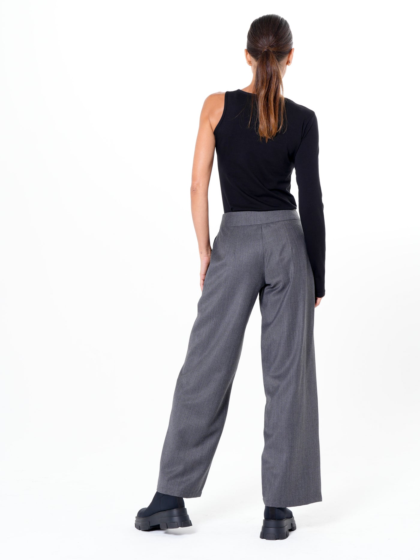 Classic Straight Pants In Gray