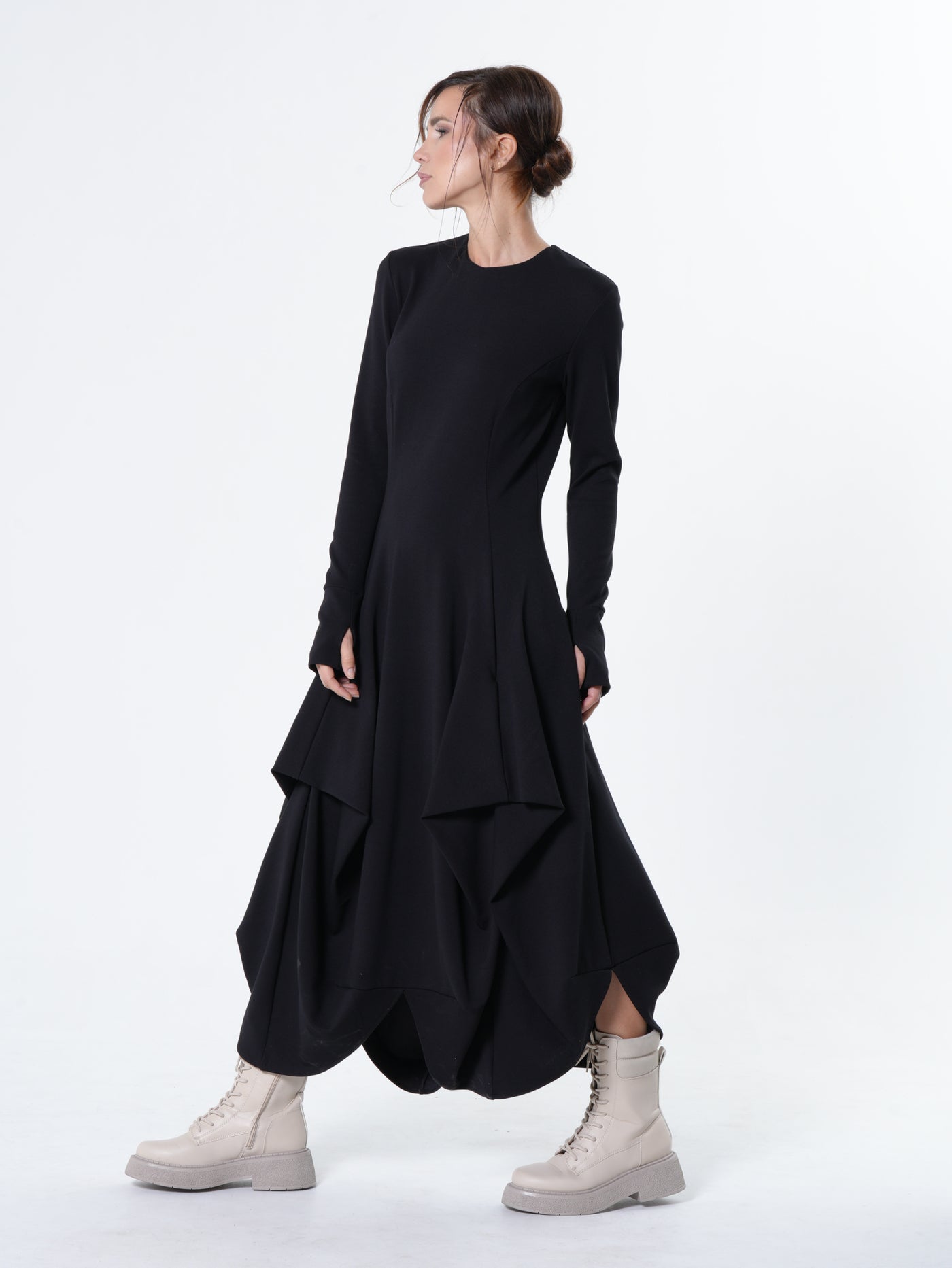 Maxi Draped Dress With Thumbhole Sleeves In Black