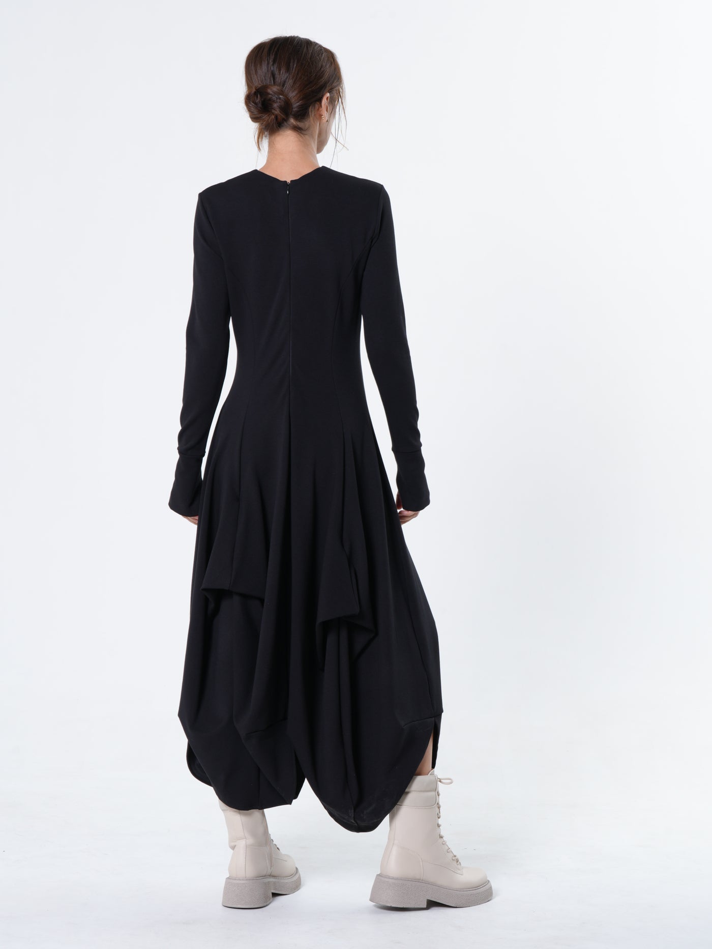 Maxi Draped Dress With Thumbhole Sleeves In Black