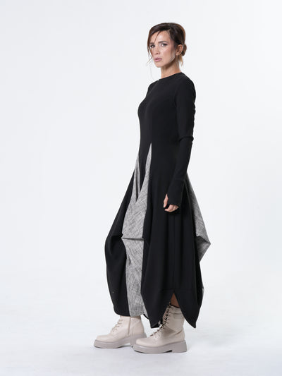 Two-Toned Maxi Dress With Thumbhole Sleeves