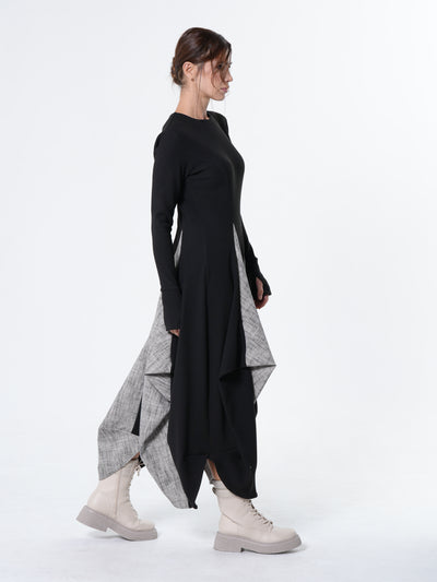 Two-Toned Maxi Dress With Thumbhole Sleeves