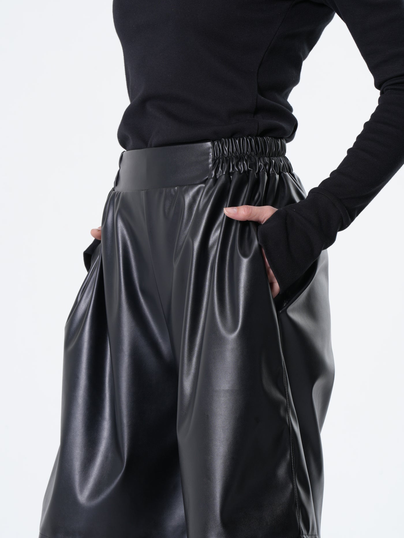 Vegan Leather Bermuda Shorts In Black