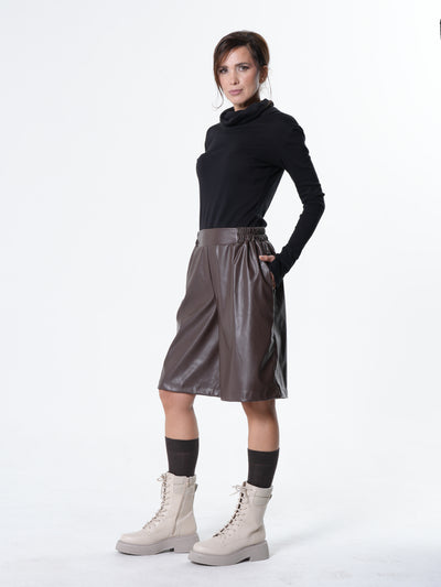 Vegan Leather Bermuda Shorts In Brown