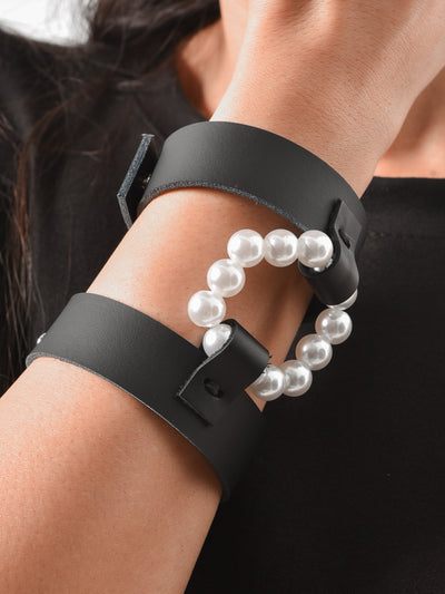 Leather and Pearl Bracelet