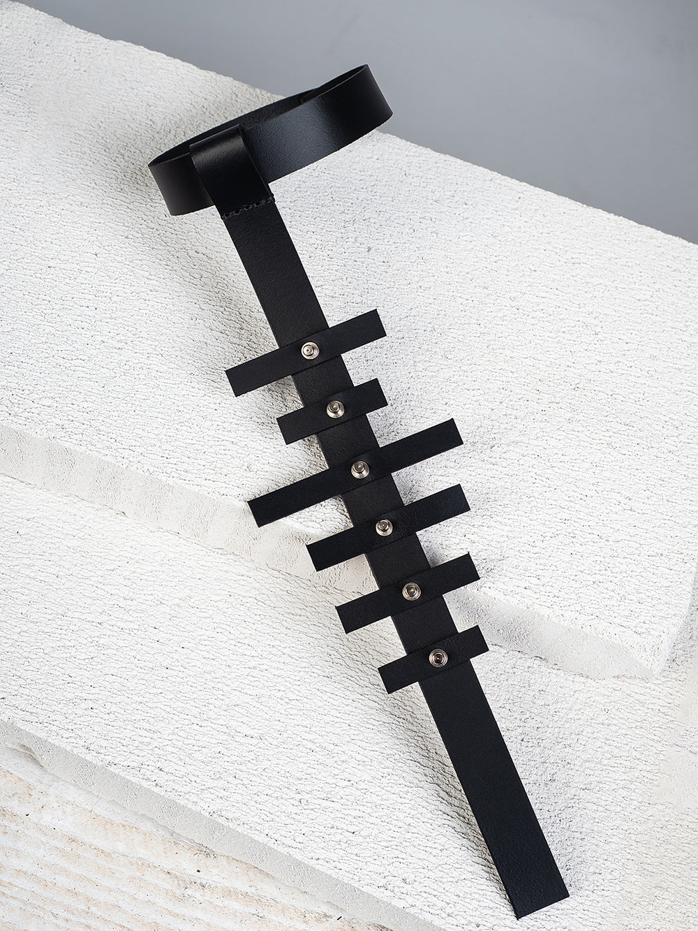 Extravagant Leather Choker