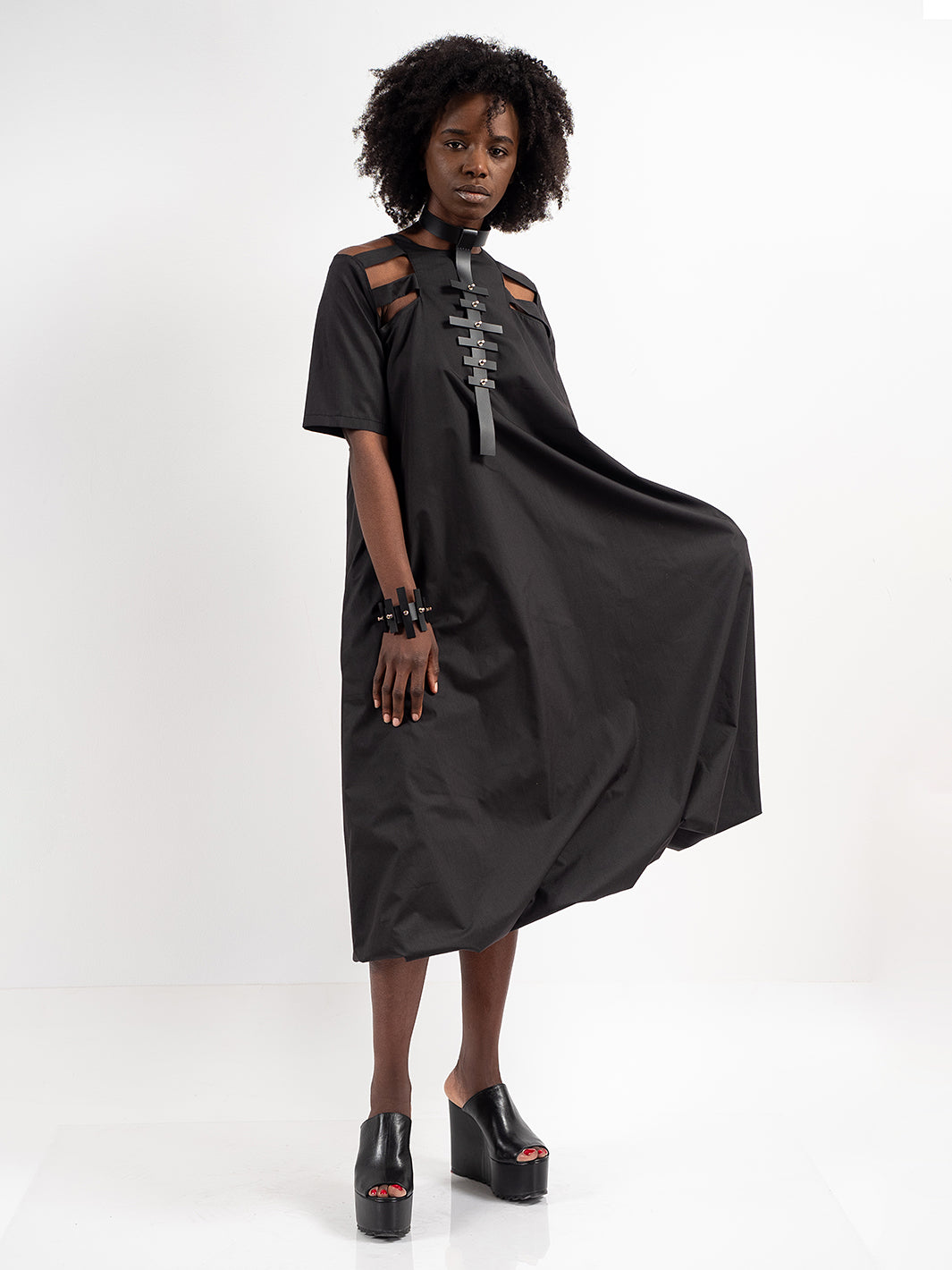 short sleeve cutout dress By Anthropologie Short-Sleeve Cutout Maxi Dress