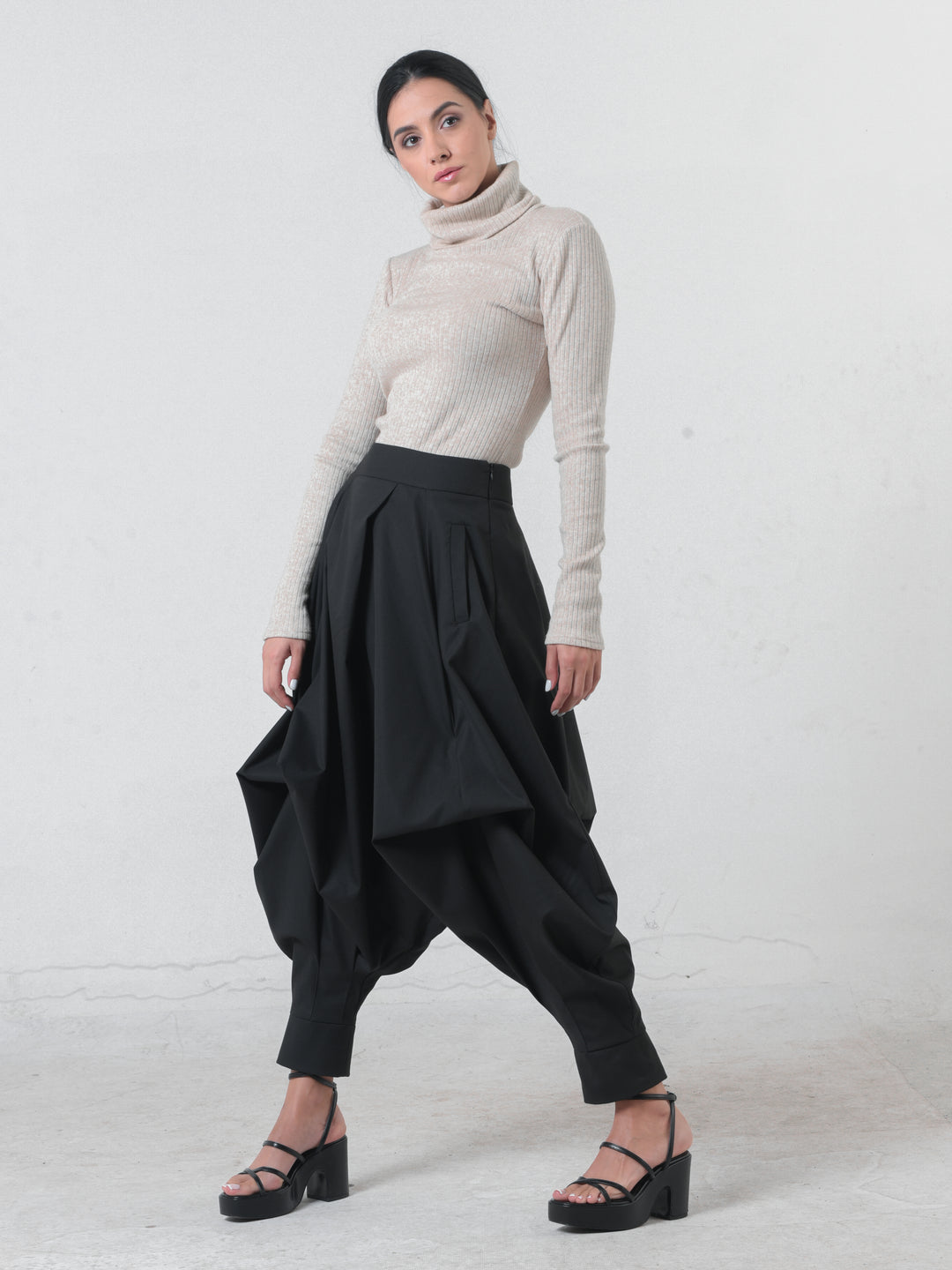 Black Gypsy Pants – Metamorphoza