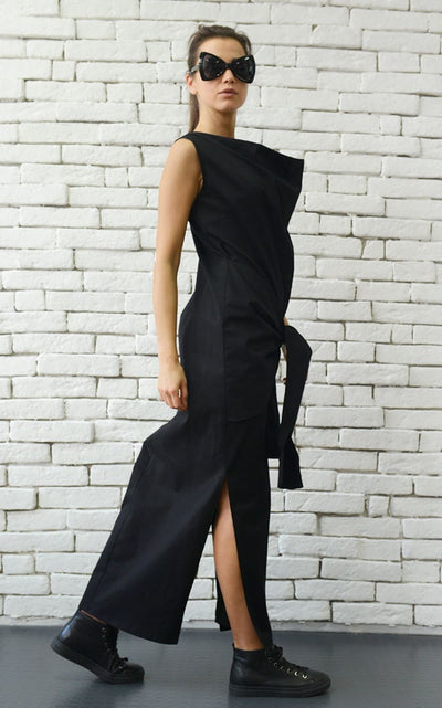 Long Black Dress With Fron Tie