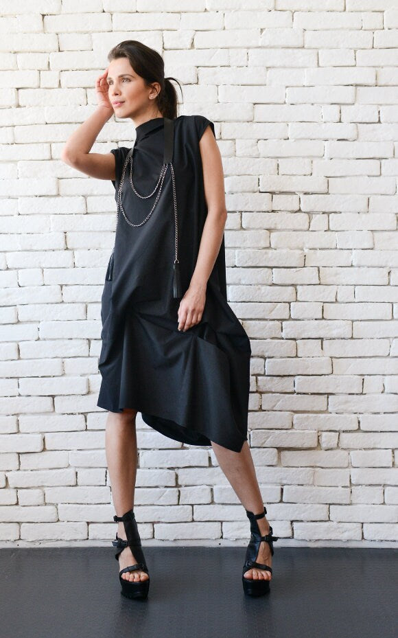 extravagant black dress With Open Back cut center and side SIZE:8.5D Birthday Dress Ideas 🎉👗💃🎂 3-size_medium