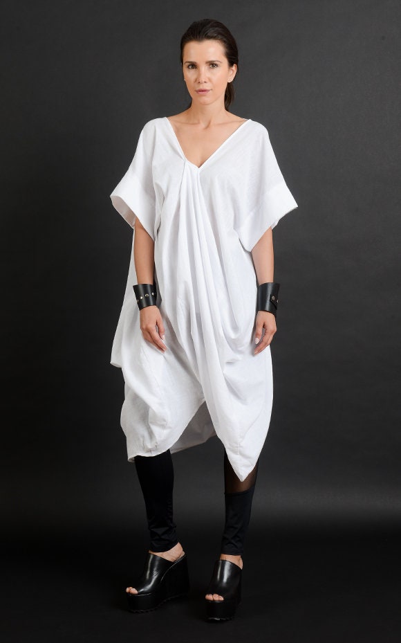 Open Back Loose Tunic With Linen – Metamorphoza