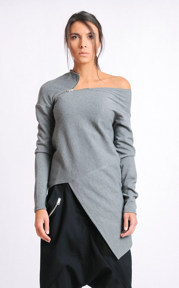 Open Shoulder Zipped Tunic In Gray – Metamorphoza
