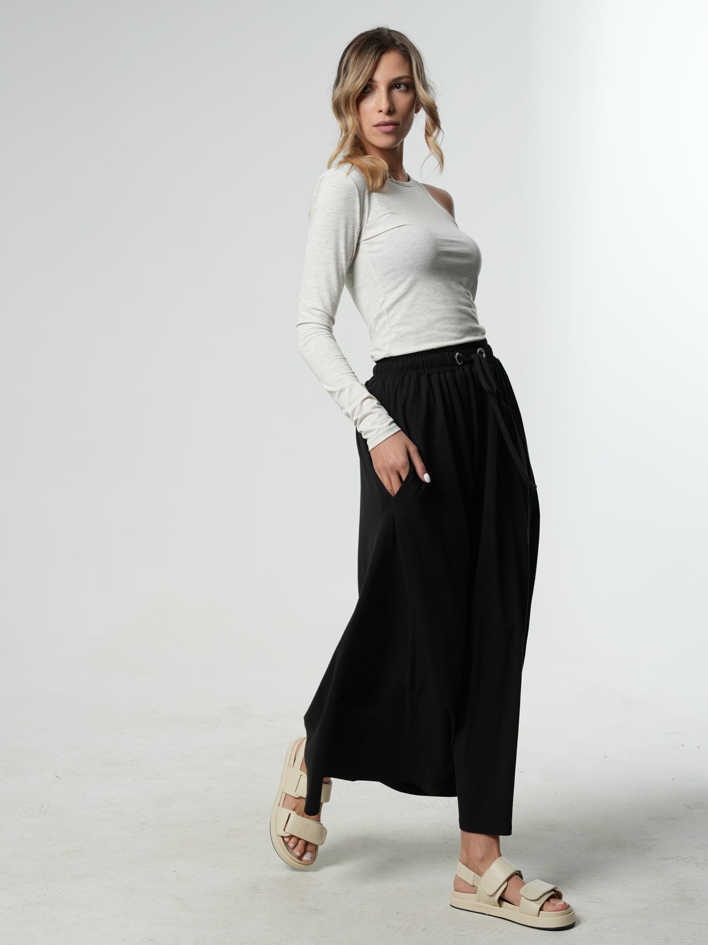 Women's Basics High Waisted Jersey Maxi Skirt