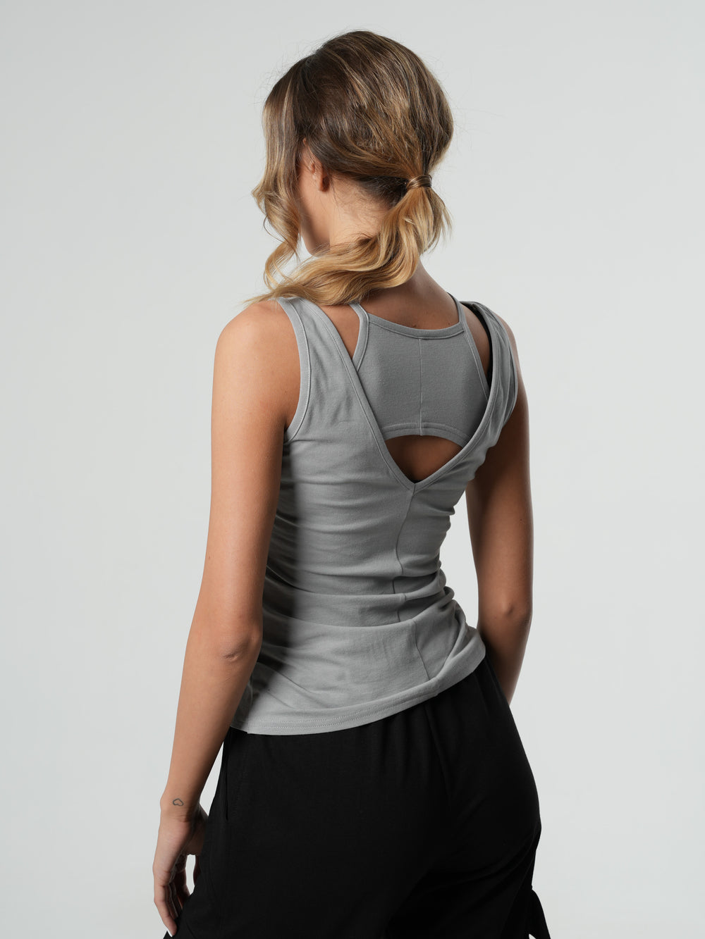 Cutout Cotton Tank Top in Gray