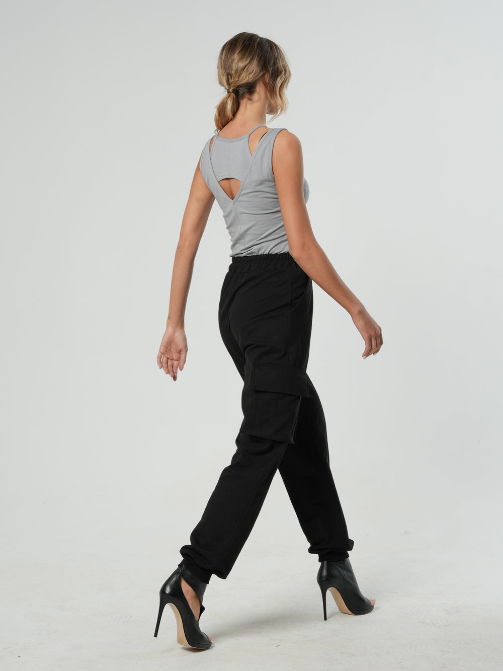 Cutout Cotton Tank Top in Gray