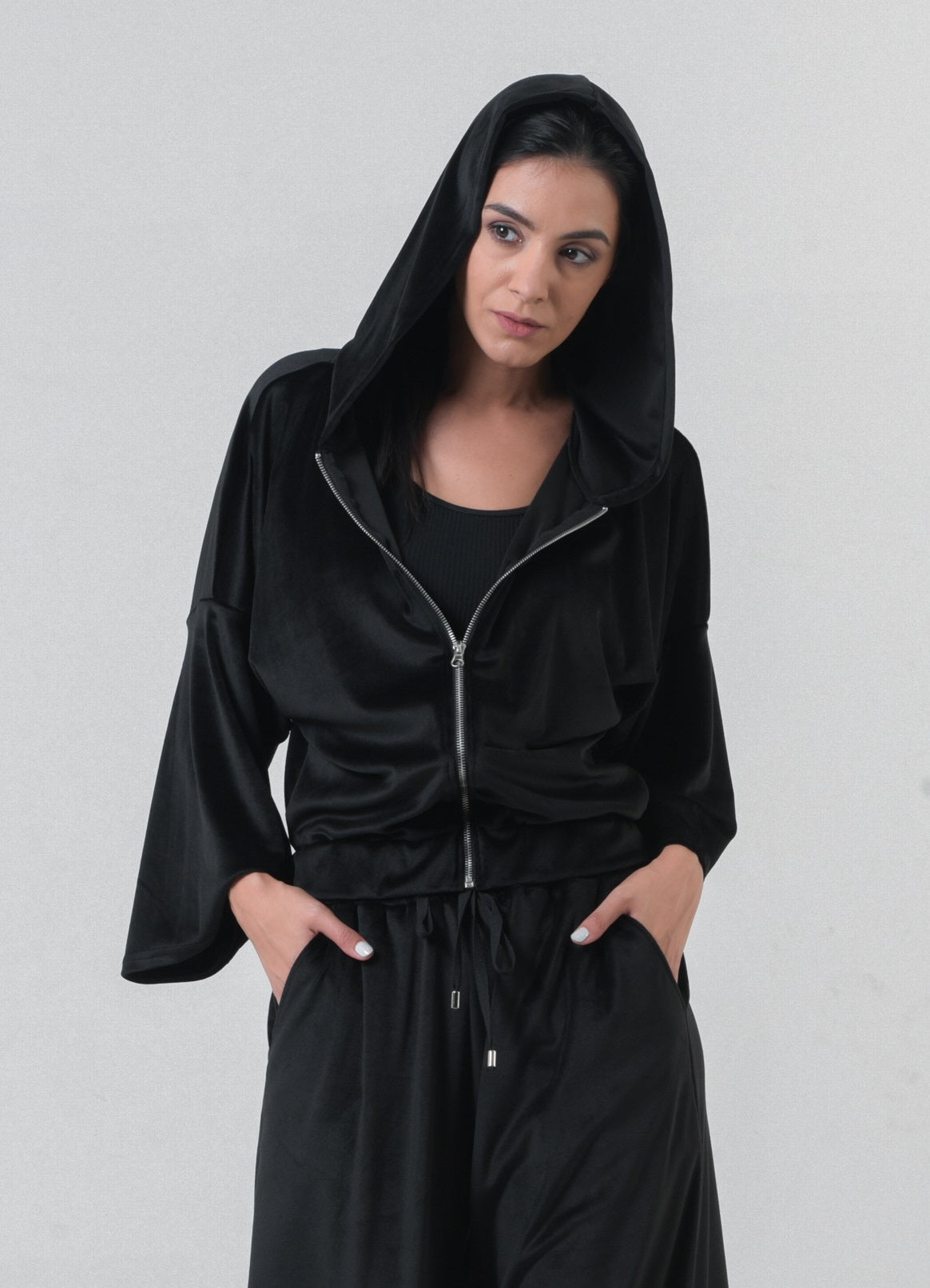 Hooded Top with Zipper